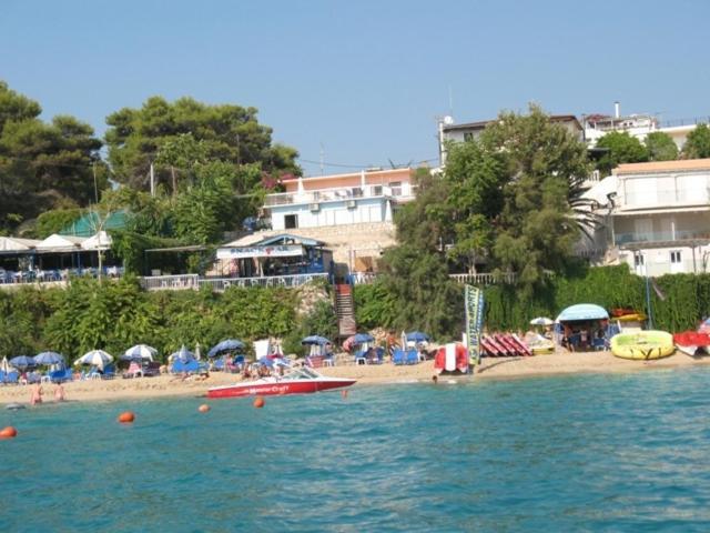 Constantinos Apartments Lassi  Eksteriør billede